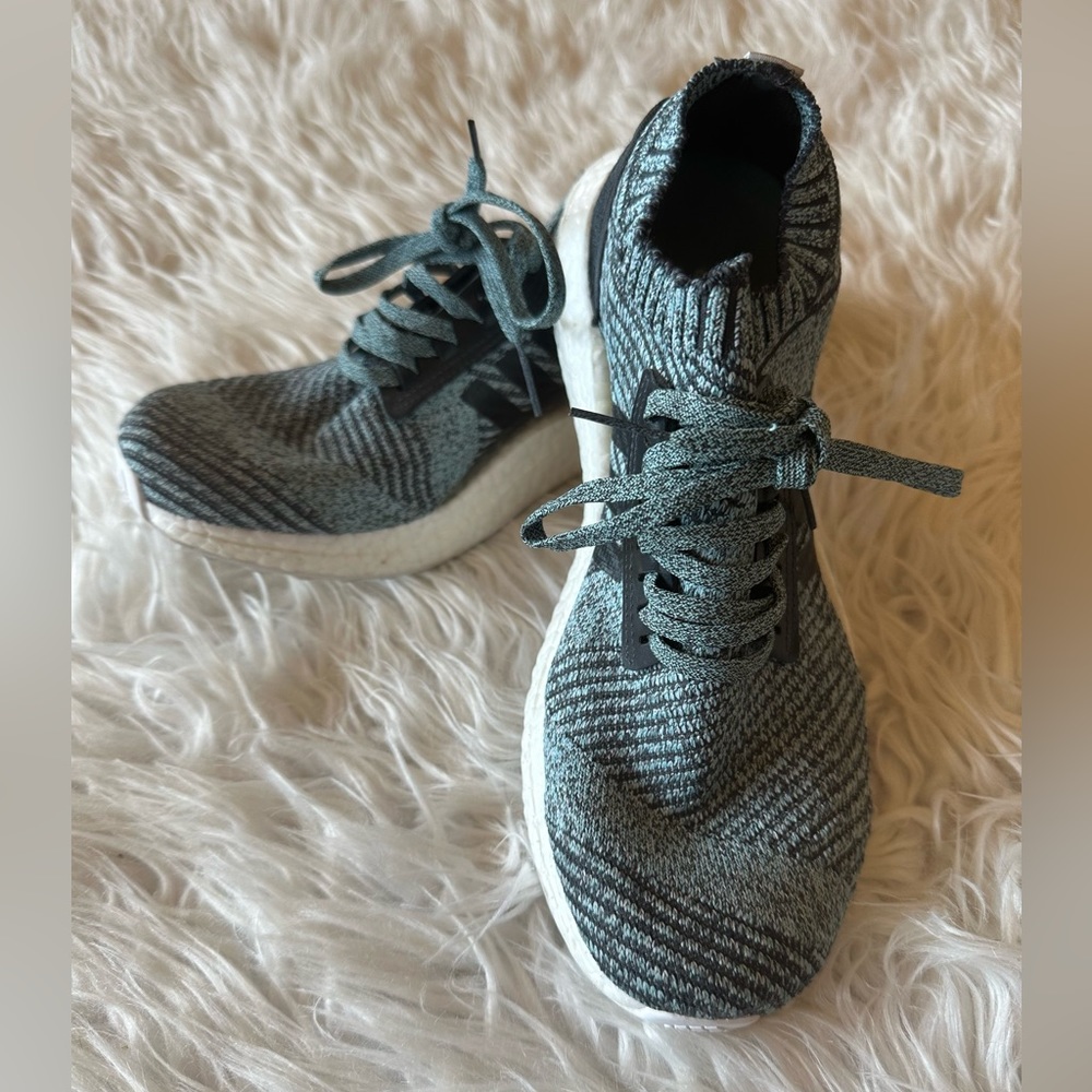 Adidas X Parley Ultra Boost Size 8.5